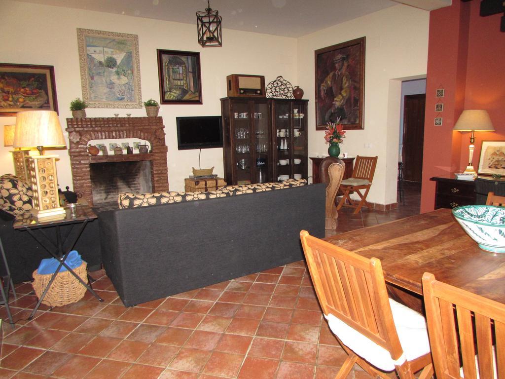 Casa Rural Oregano Carmona  Exteriör bild