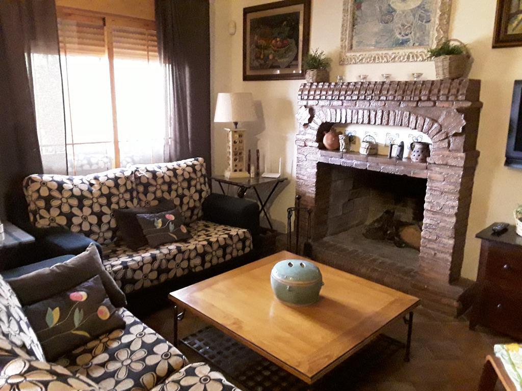 Casa Rural Oregano Carmona  Exteriör bild